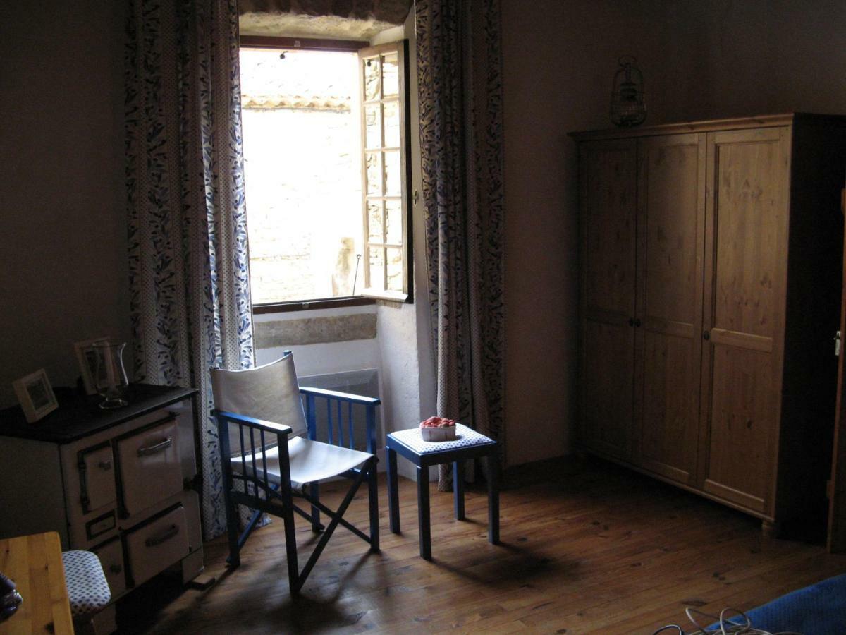 Villa Rue de la Fontaine 2 à Bessas Extérieur photo